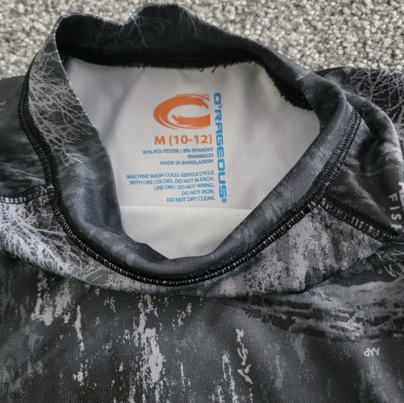 Realtree Rashguard - Picture 2 of 2